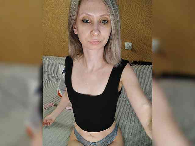 -Christina- webcam