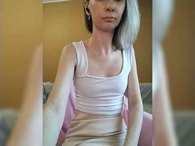 -Christina- webcam