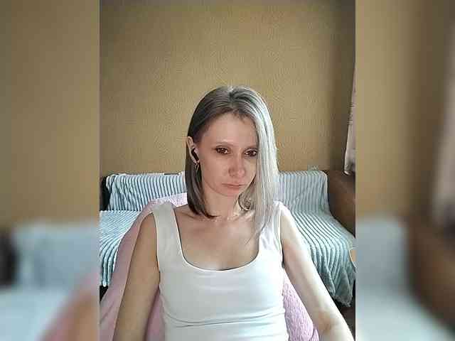 -Christina- webcam