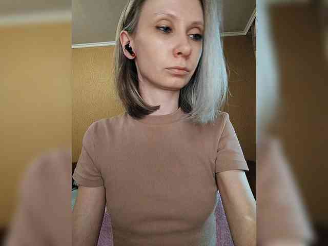 -Christina- webcam