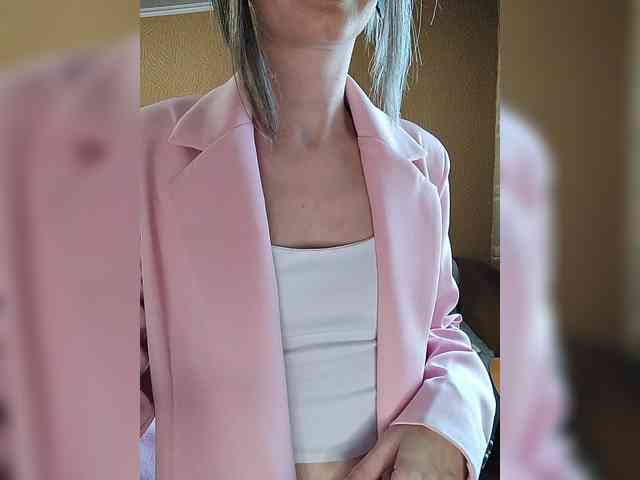 -Christina- webcam