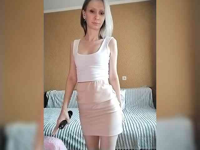 -Christina- webcam