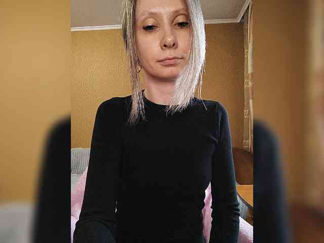 -Christina- webcam