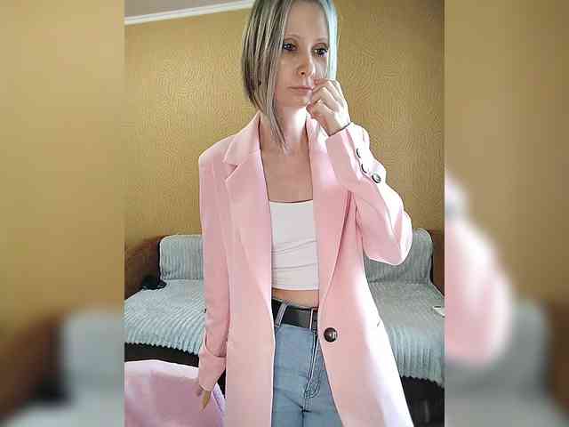 -Christina- webcam