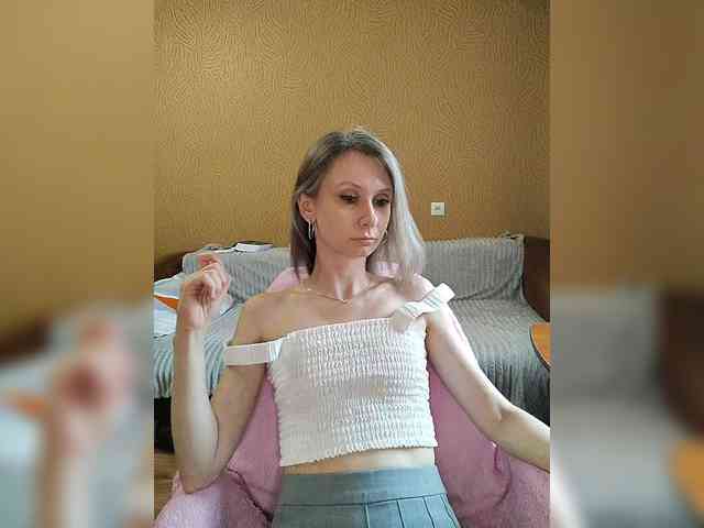 -Christina- webcam