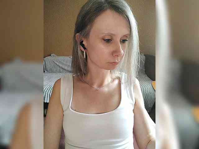-Christina- webcam
