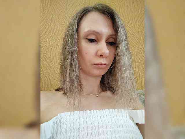 -Christina- webcam