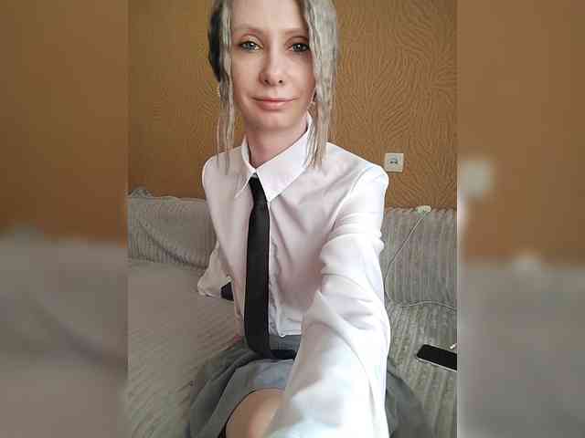 -Christina- webcam