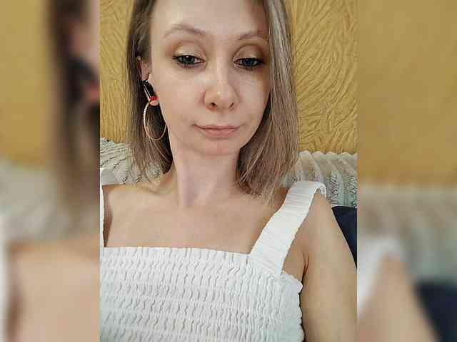 -Christina- webcam