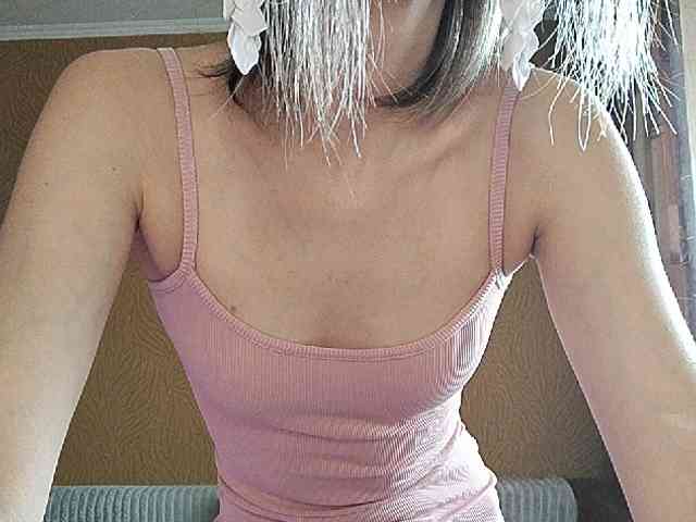 -Christina- webcam