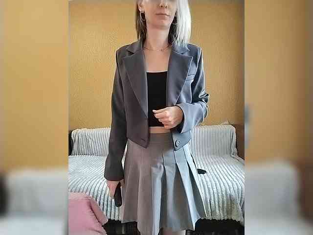 -Christina- webcam