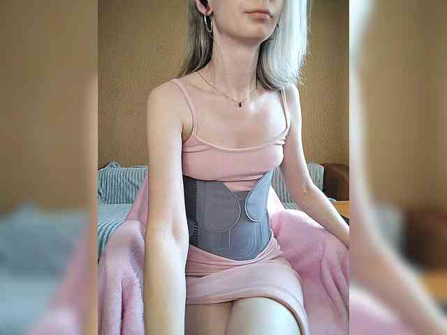-Christina- webcam