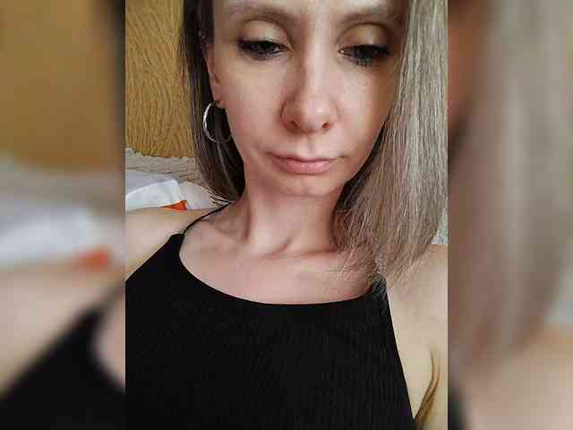 -Christina- webcam