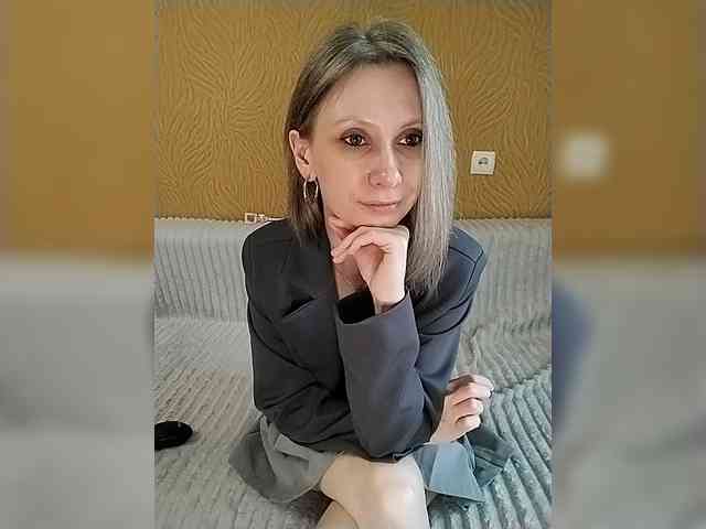 -Christina- webcam