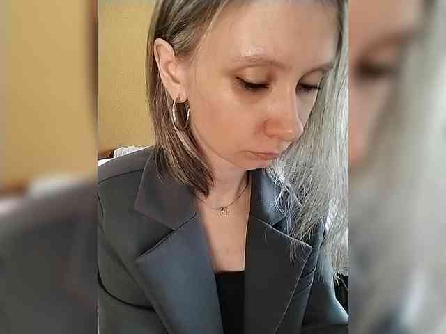-Christina- webcam