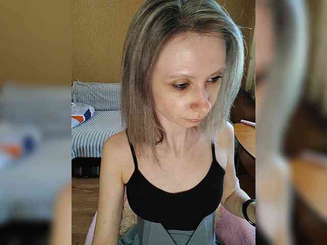 -Christina- webcam