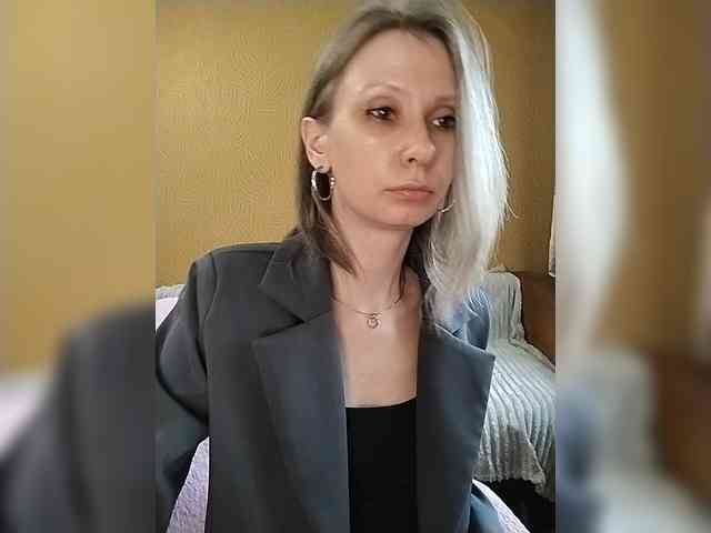 -Christina- webcam