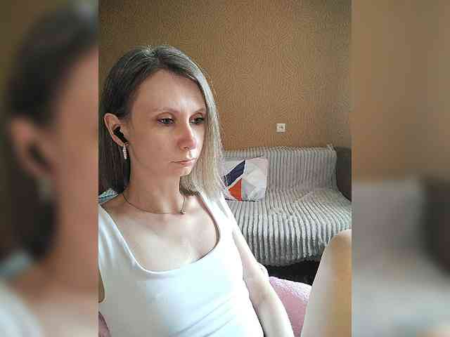 -Christina- webcam