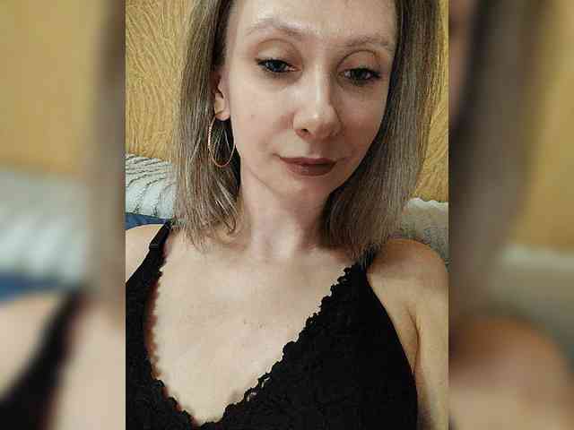 -Christina- webcam