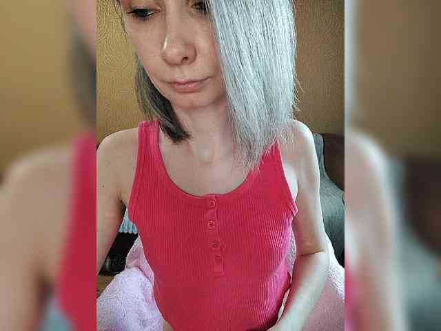 -Christina- webcam