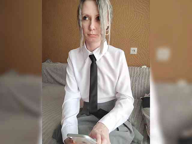 -Christina- webcam