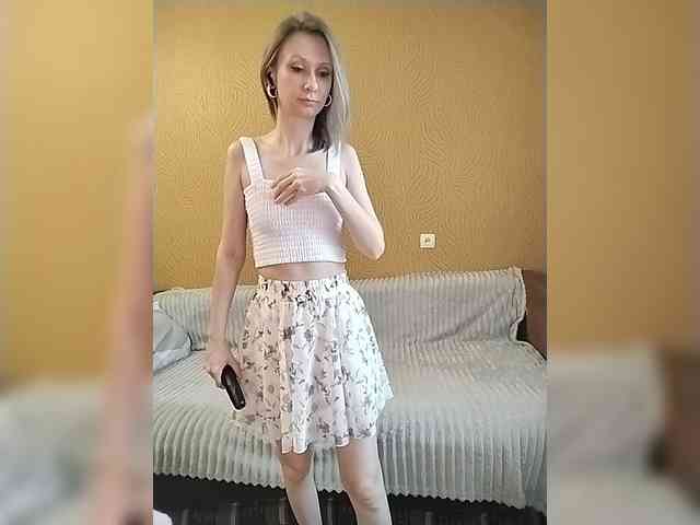 -Christina- webcam