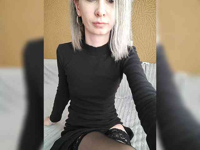 -Christina- webcam