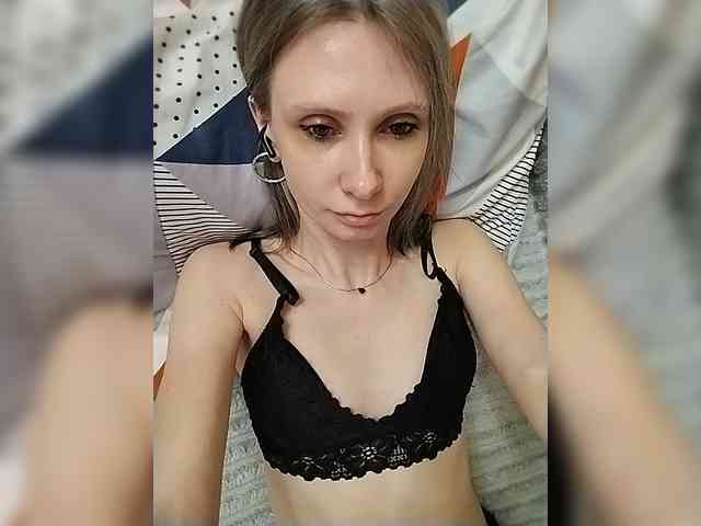 -Christina- webcam