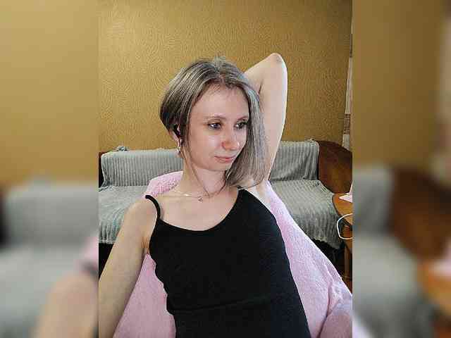 -Christina- webcam
