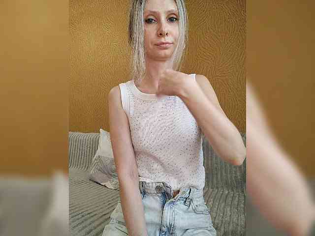 Модель: -Christina-