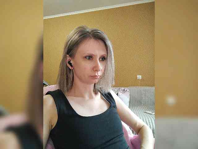 -Christina- webcam