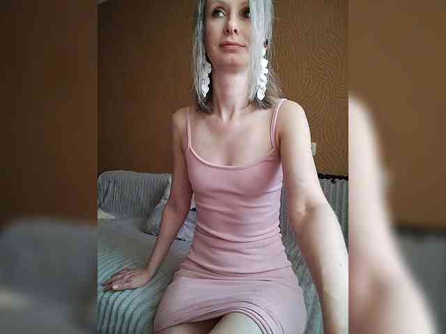 -Christina- webcam