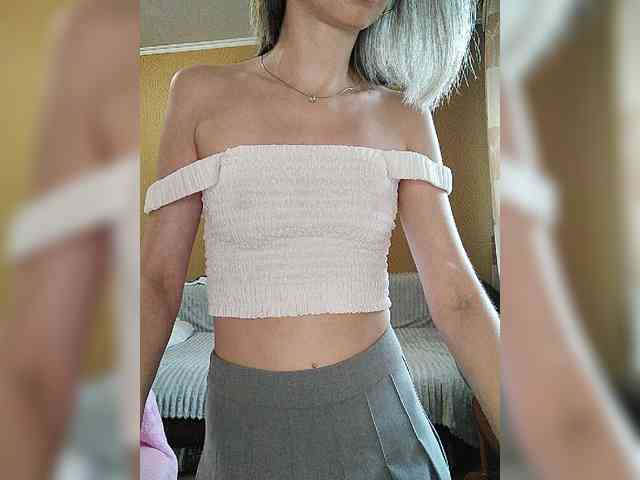 -Christina- webcam