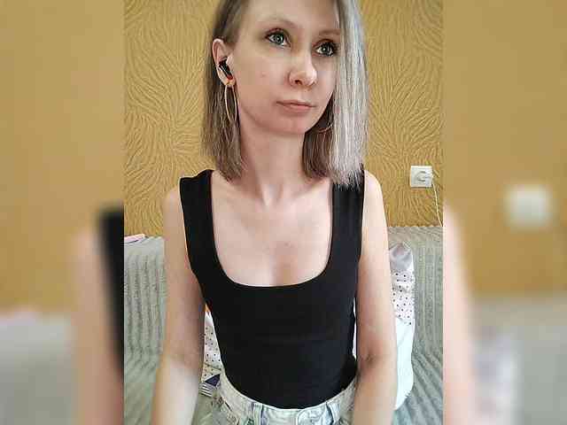 -Christina- webcam