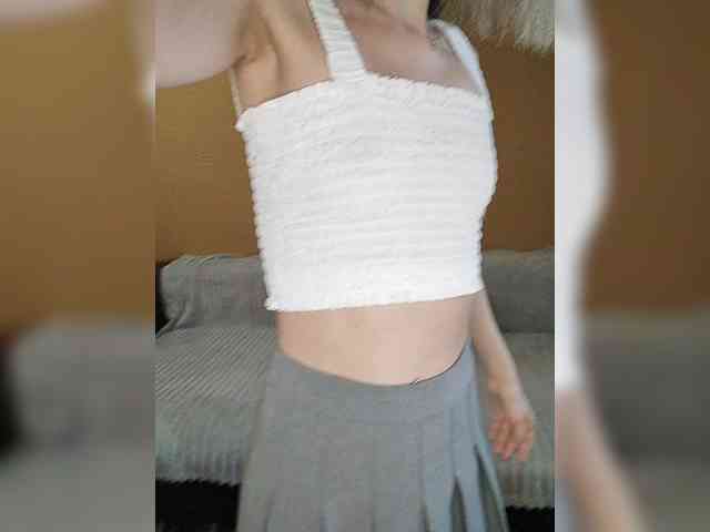 -Christina- webcam