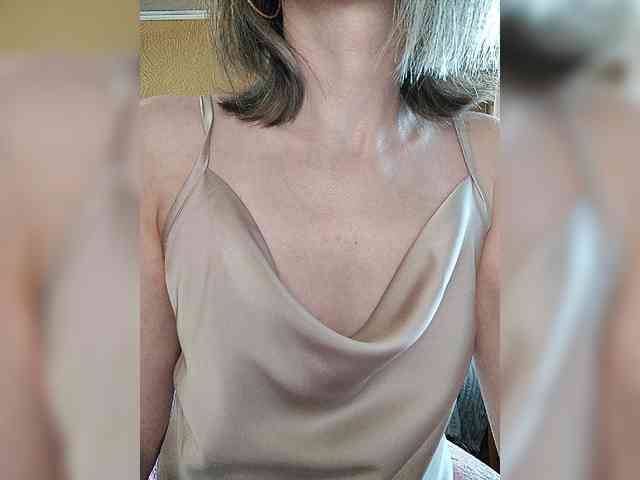 -Christina- webcam