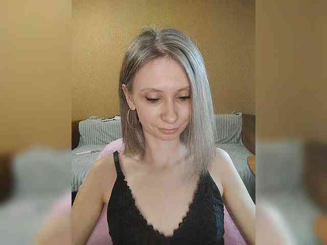 -Christina- webcam