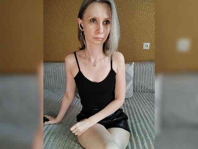 -Christina- webcam
