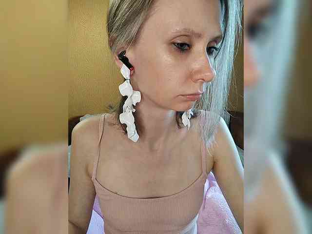 -Christina- webcam