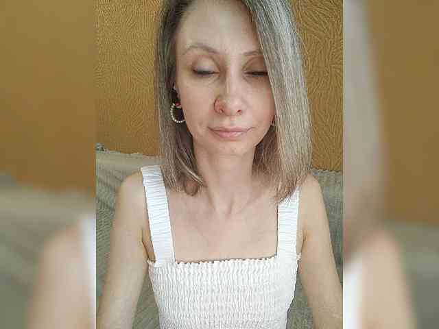 -Christina- webcam