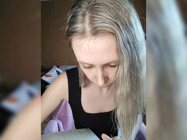 -Christina- webcam