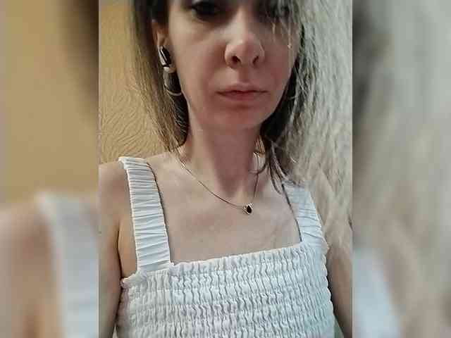 -Christina- webcam