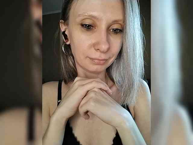 -Christina- webcam