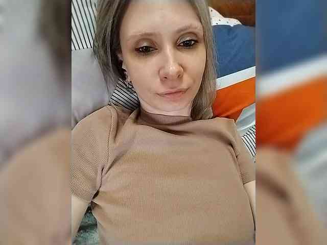 Модель: -Christina-