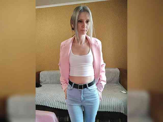 -Christina- webcam