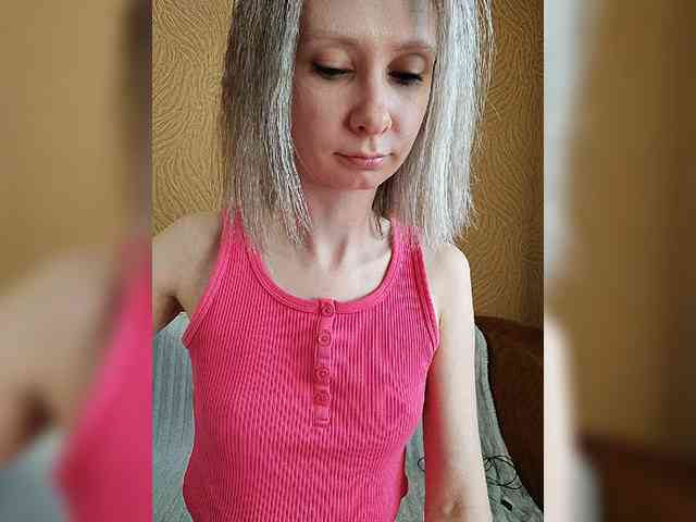 Model: -Christina-