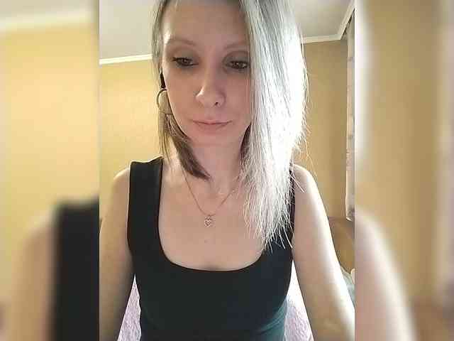 -Christina- webcam