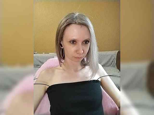 -Christina- webcam