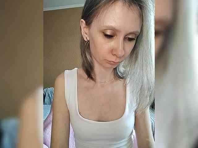 -Christina- webcam