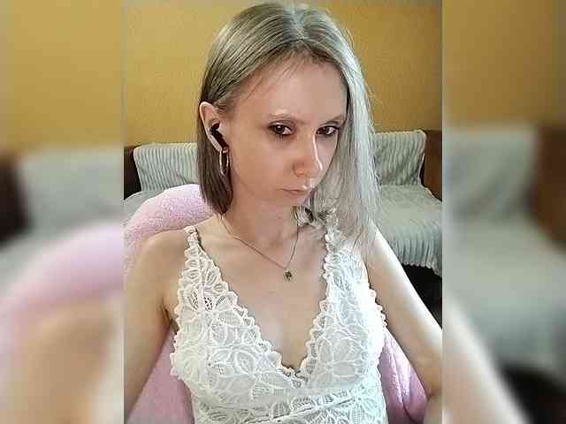 -Christina- webcam